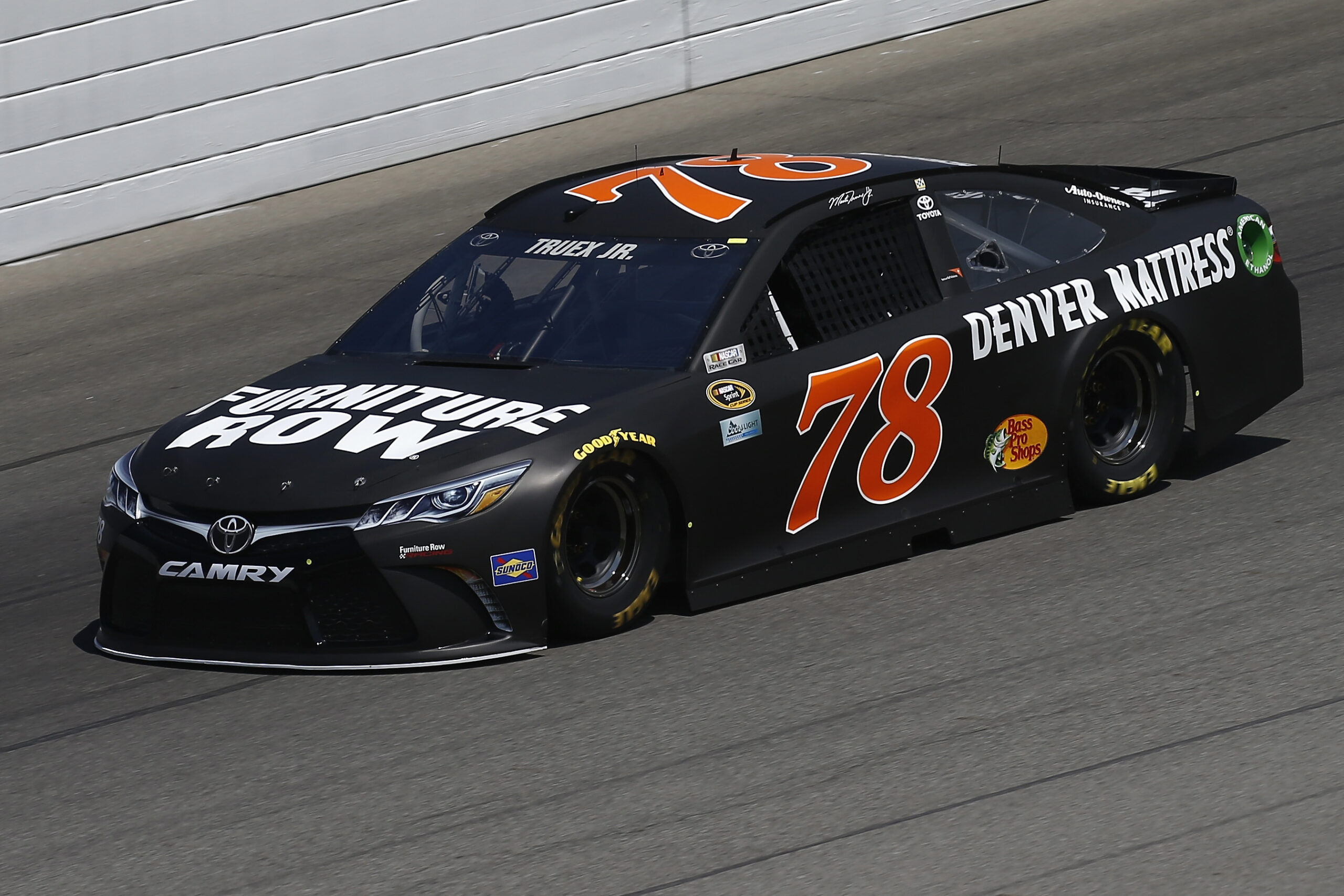Truex Fastest at Michigan in First Practice