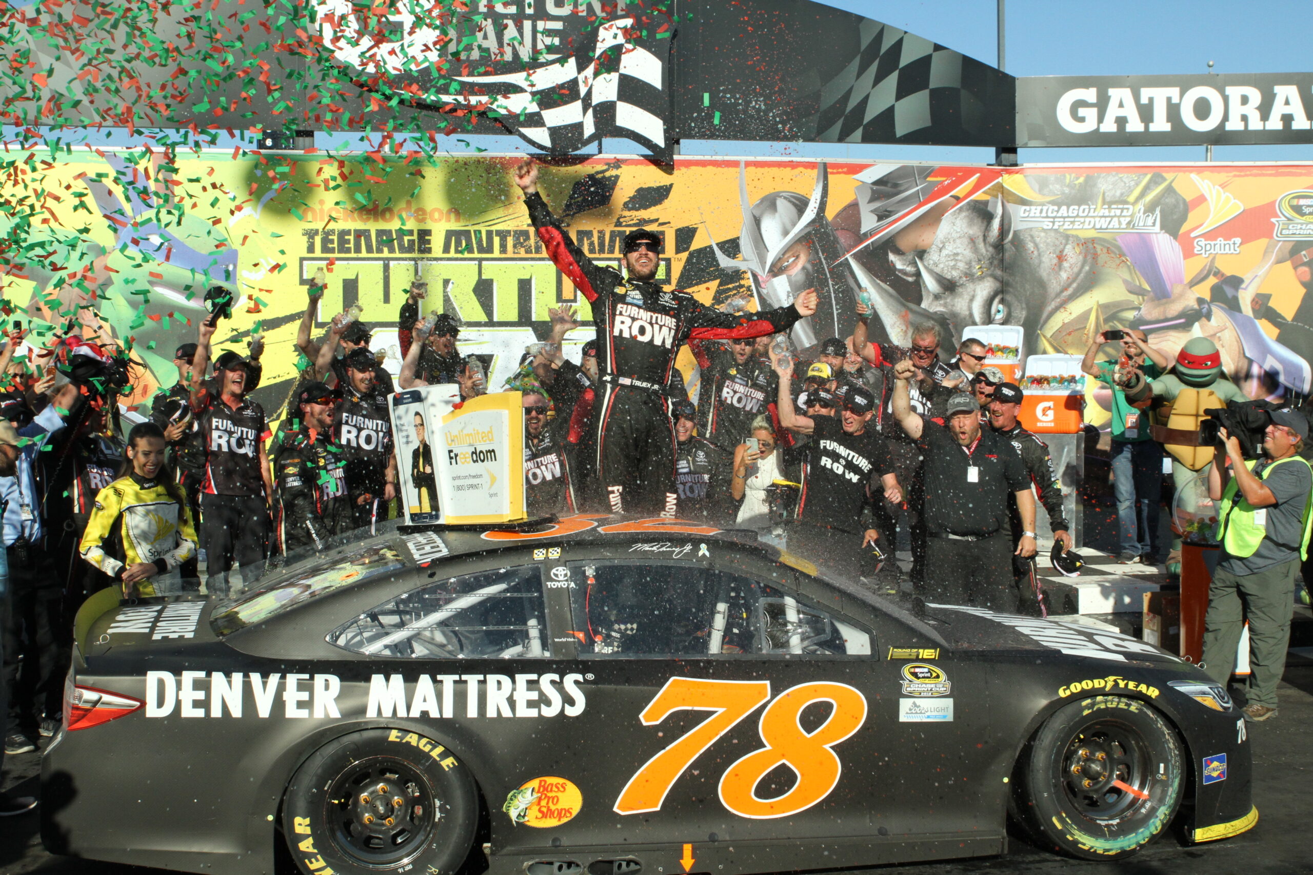 It’s ‘Sweet Home Chicago’ for Truex