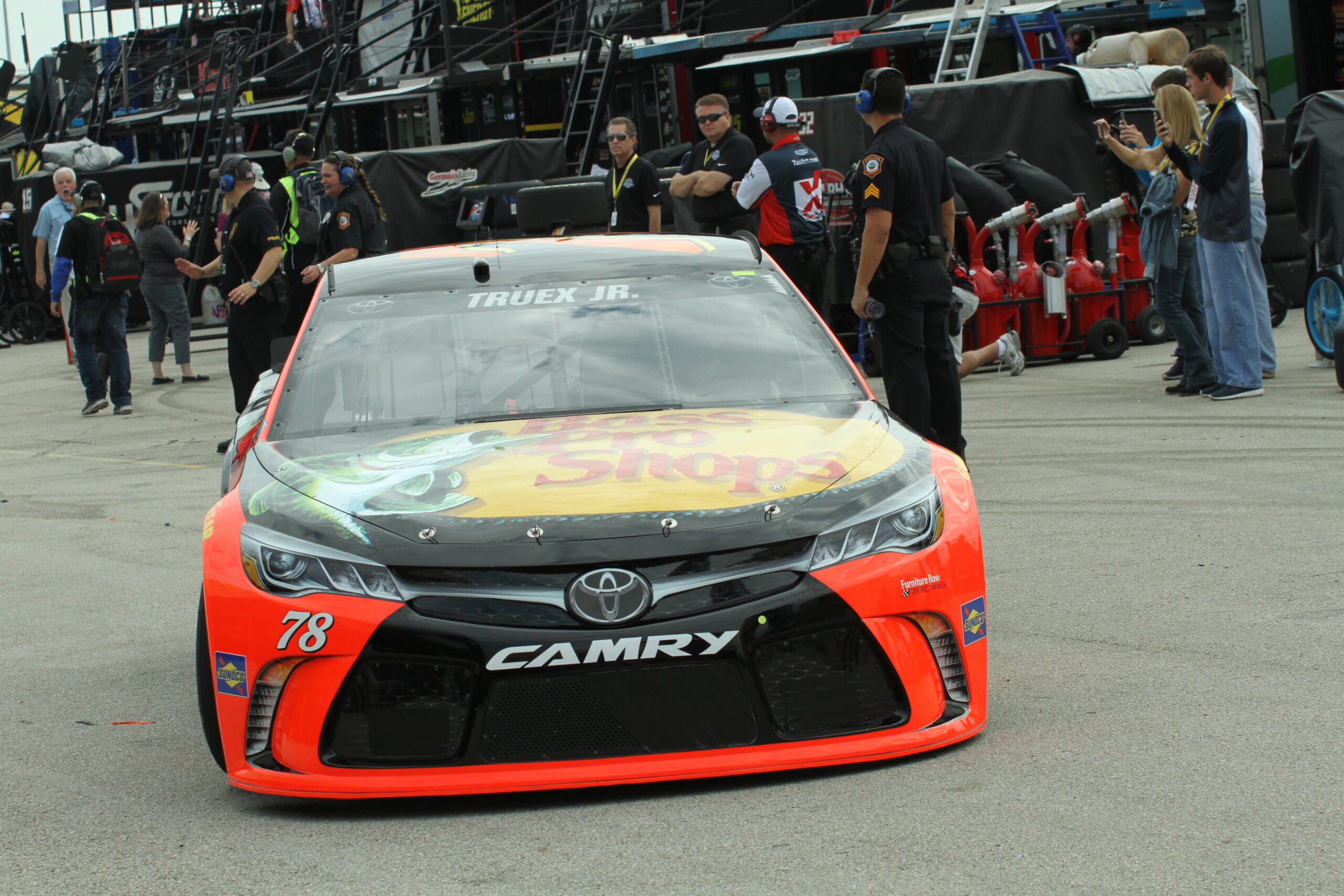 Truex fastest in final practice at Homestead
