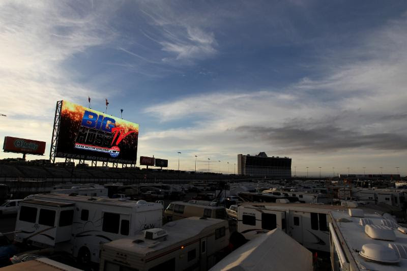 Texas Motor Speedway Opens Gates for Daytona 500 Watching Party on World’s Largest TV