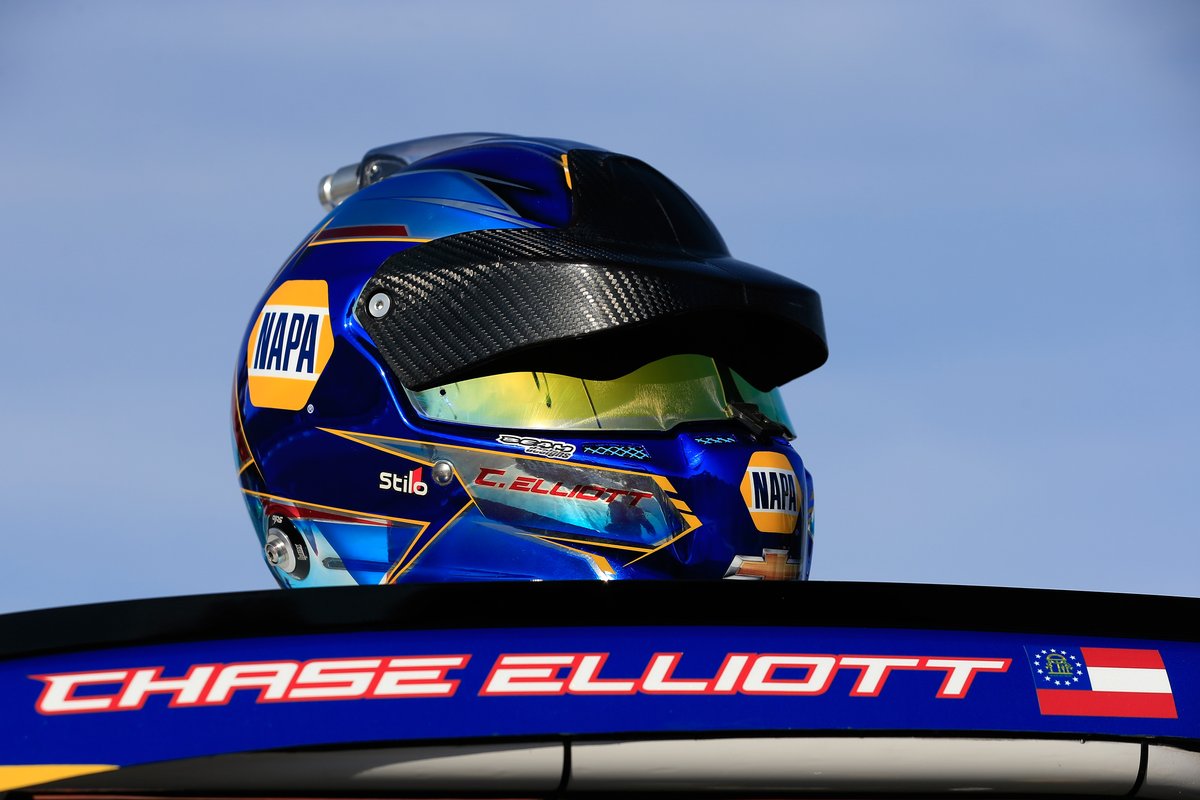 Elliott Fastest in Second Cup Practice at Phoenix