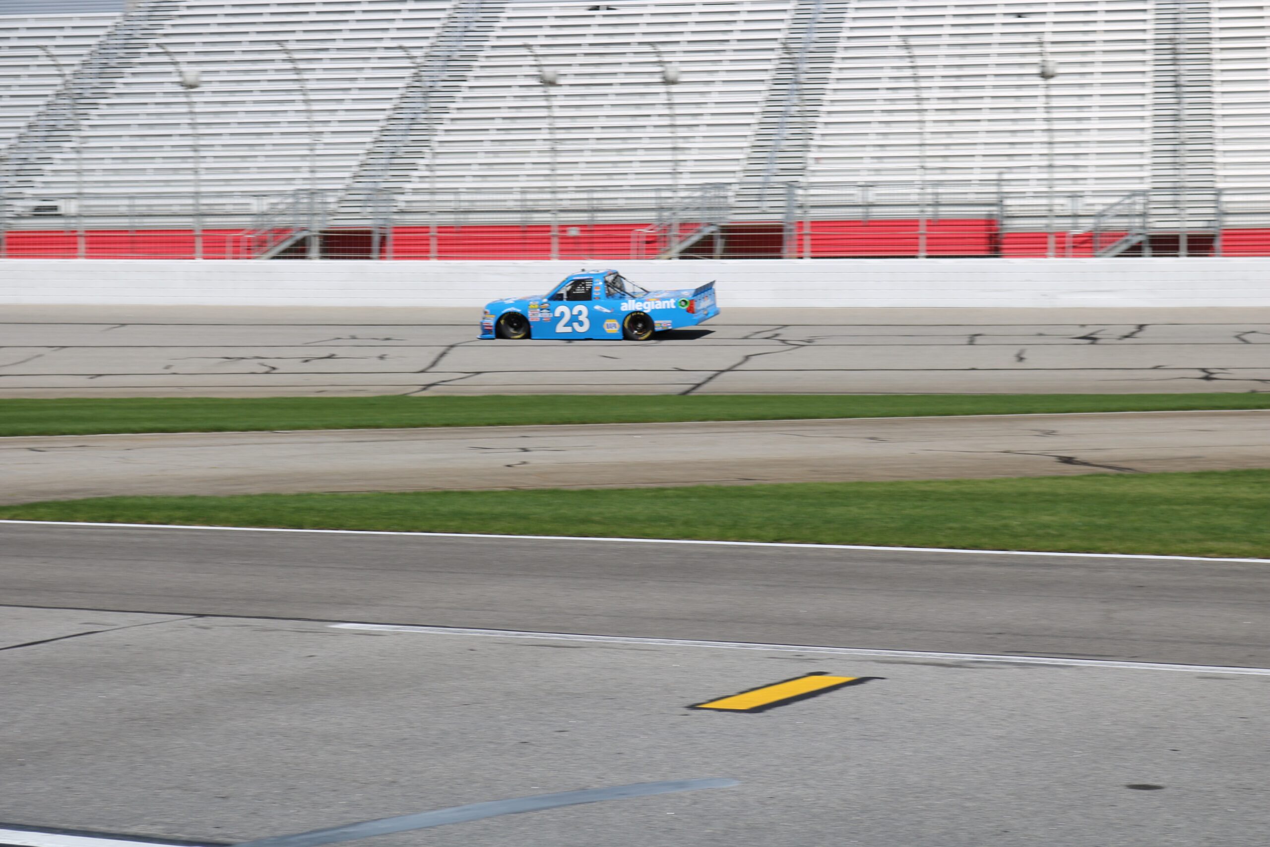 Elliott Fastest in Final Atlanta Truck Practice