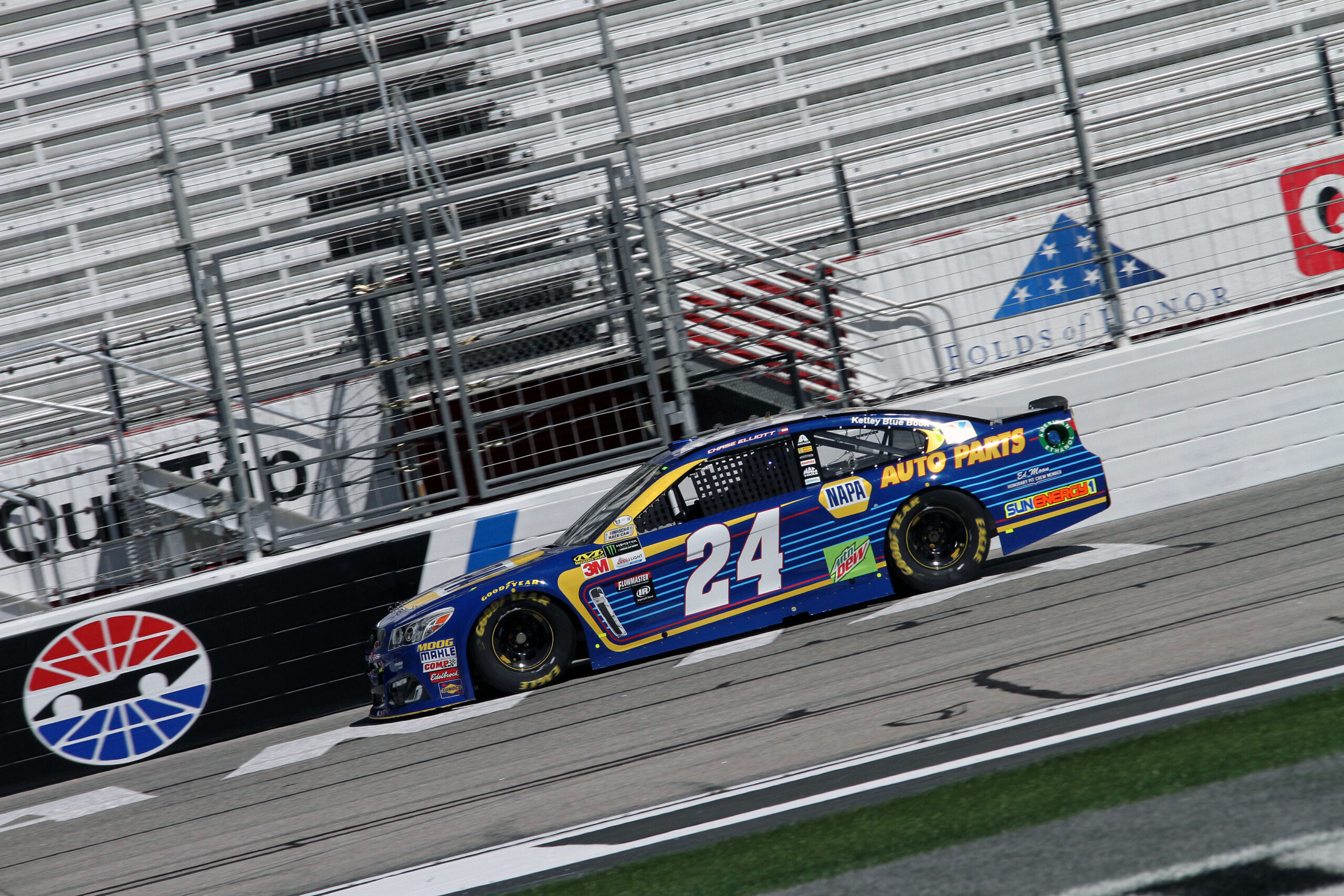 Elliott Fastest at Atlanta in Final Cup Practice