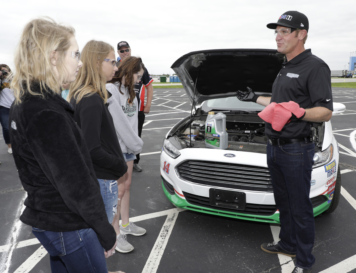 ExxonMobil Appoints Clint Bowyer as Honorary Instructor for New Drivers Heading into Kansas Race Weekend