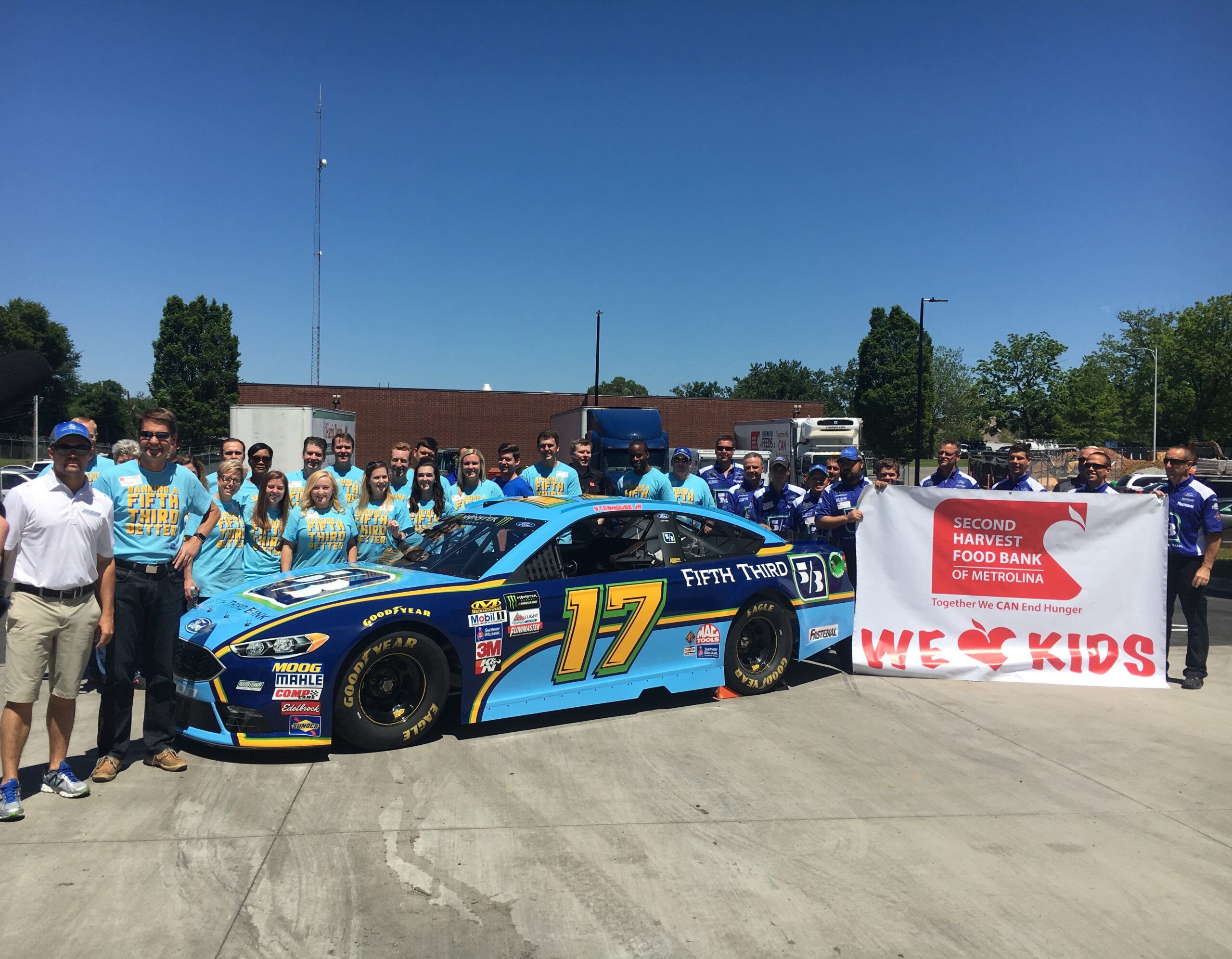 Stenhouse Jr. and No. 17 Team Give Back on Fifth Third Day