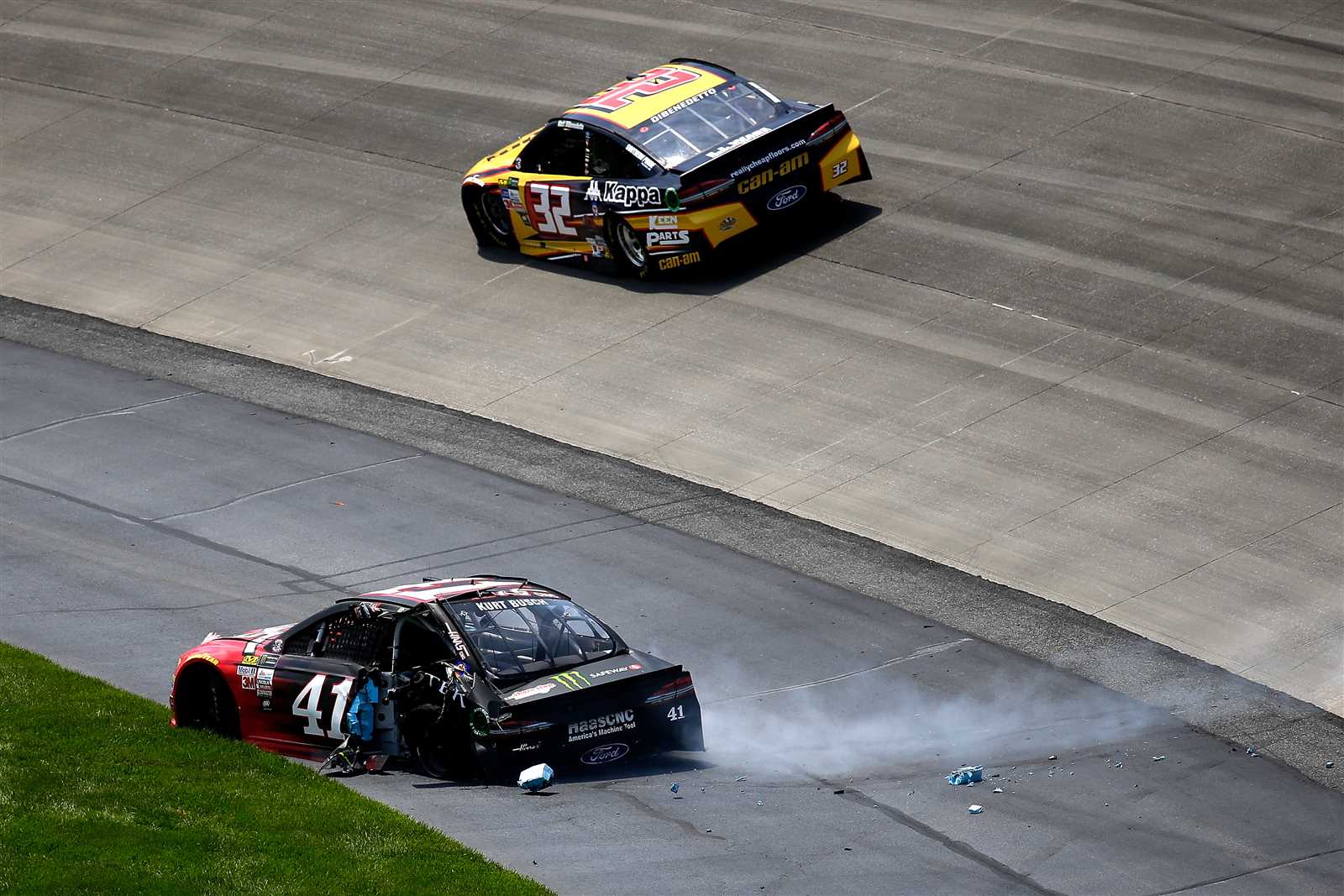 Kurt Busch Pounds Wall Twice in Dover Cup Race