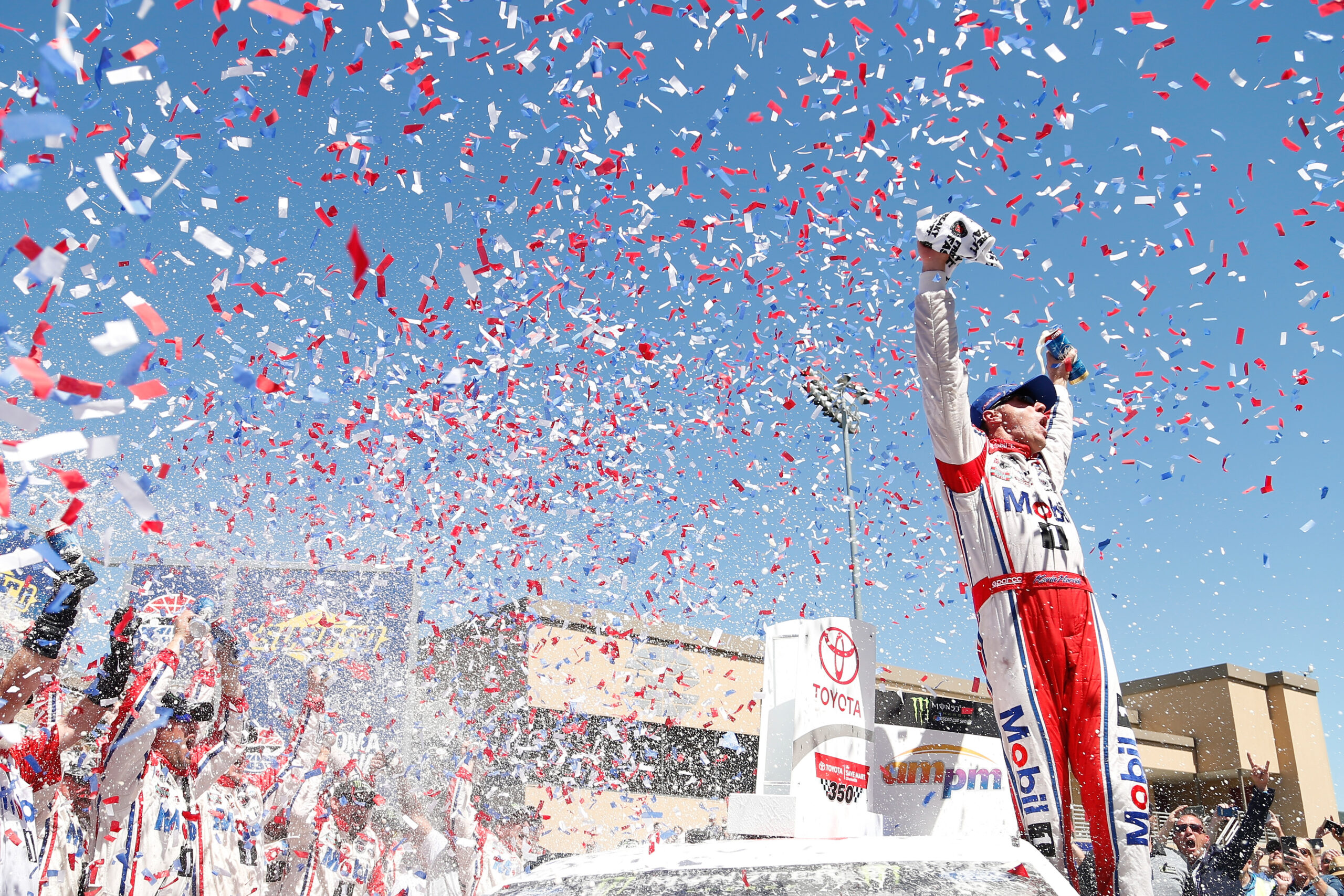 Harvick Captures First Win of Season at Sonoma