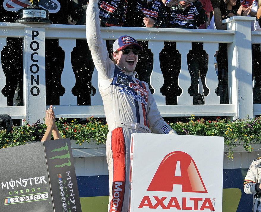 Blaney Gets Maiden Victory with Late Pass at Pocono