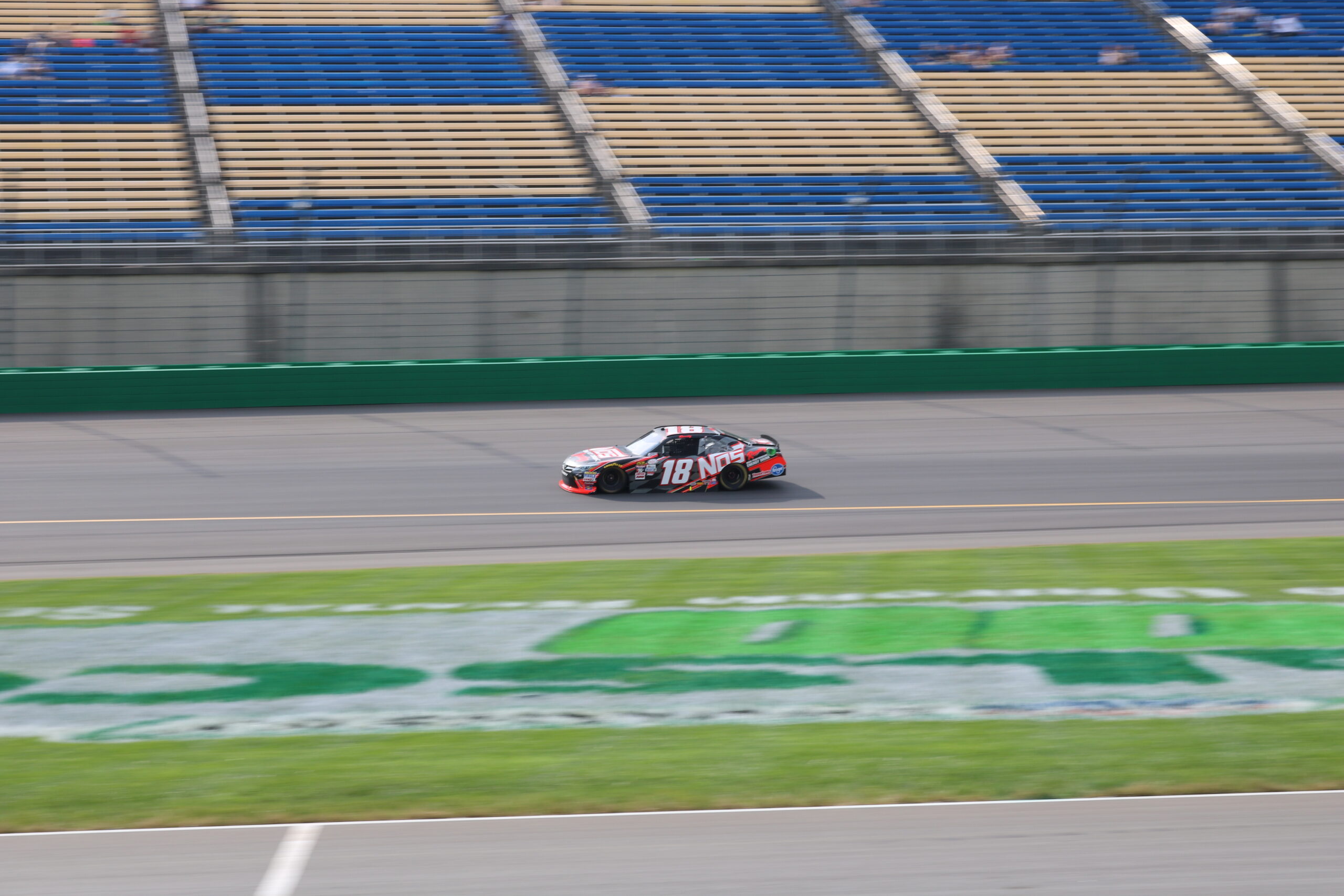 Kyle Busch Takes Pole Position in XFINITY at Kentucky