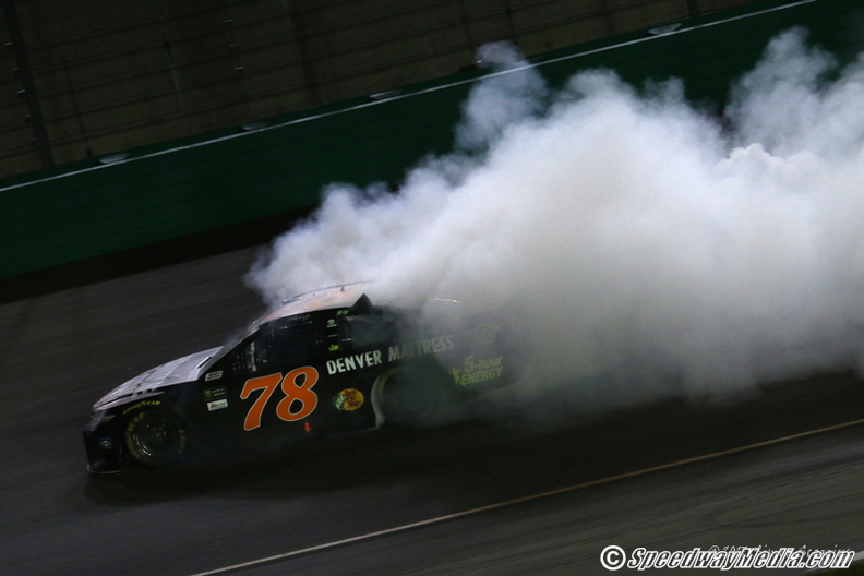 The Final Word – The boy from New Jersey looked real comfortable in his Old Kentucky Home