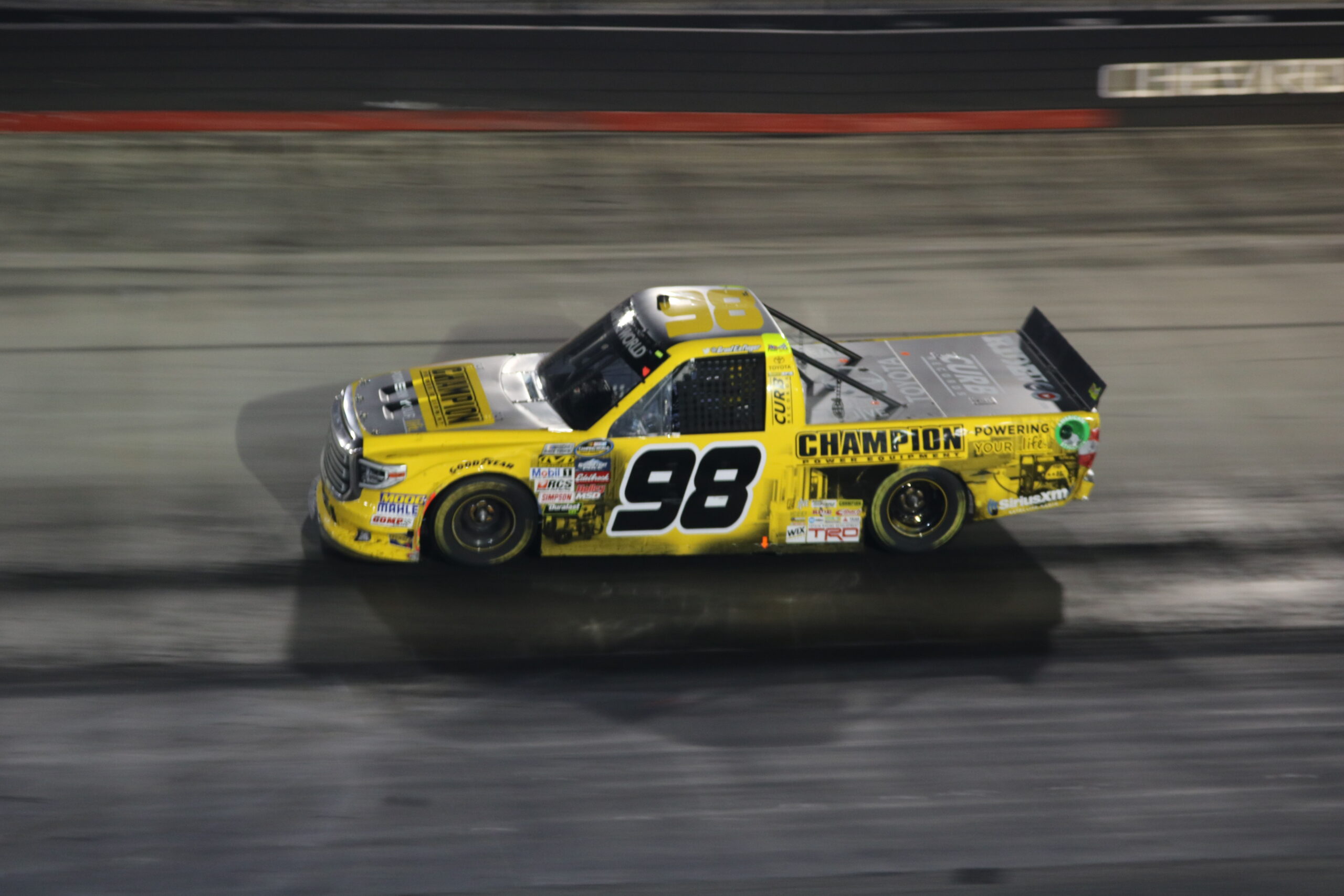 Enfinger’s Eventful Day Ends with Top-Five at Thunder Valley