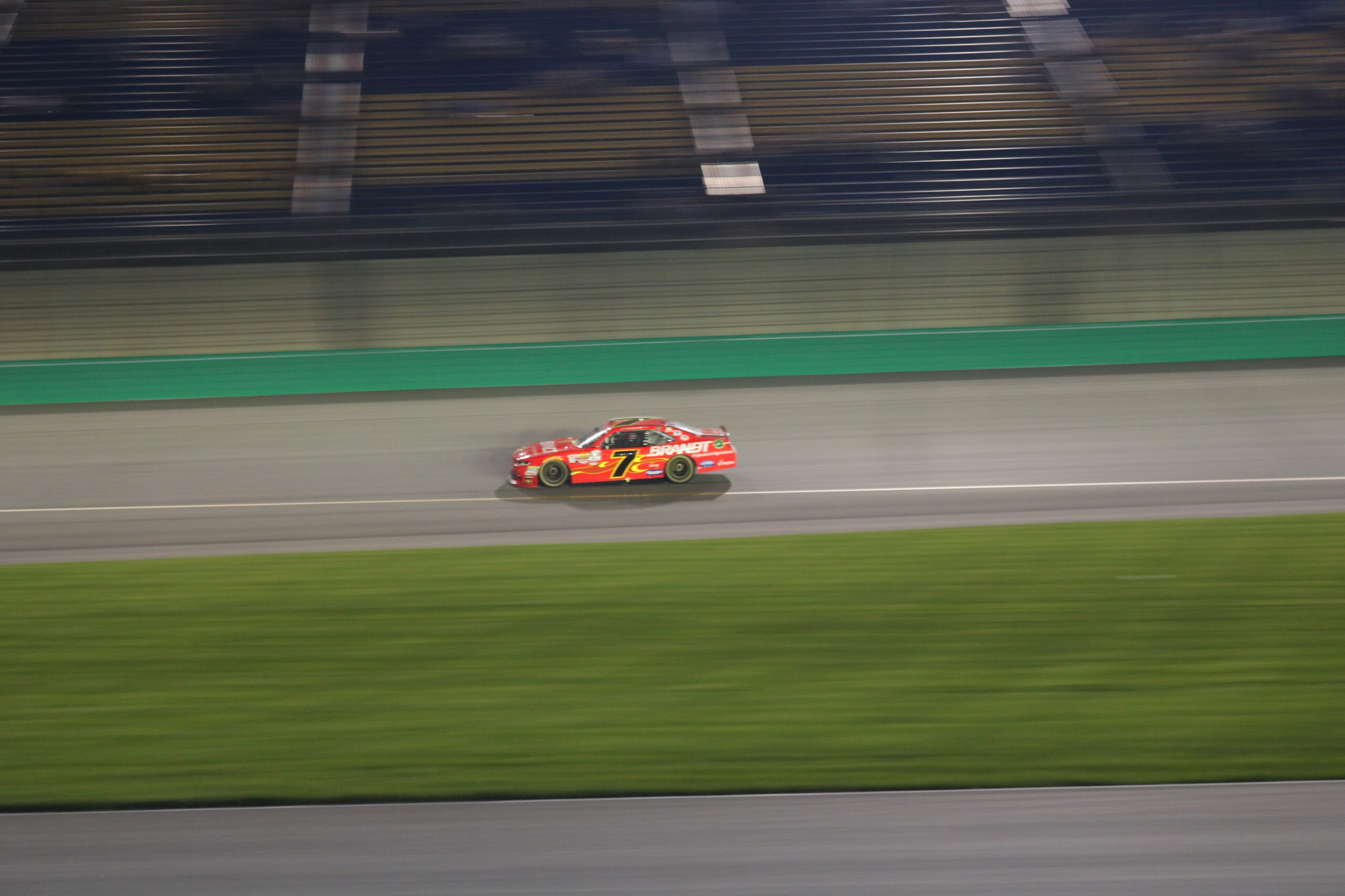 Allgaier rallies from flat tire to finish third at Kentucky