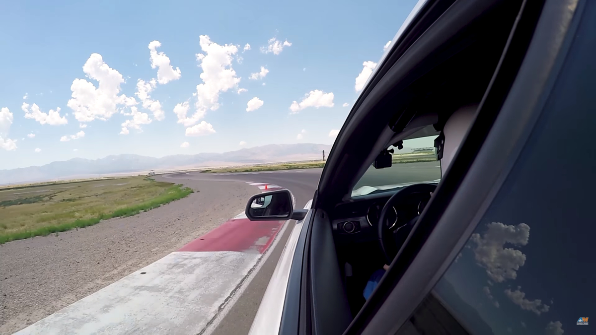 Steph Races Mustang GT at Ford Performance Racing School Track & Road Course – Hot Lap