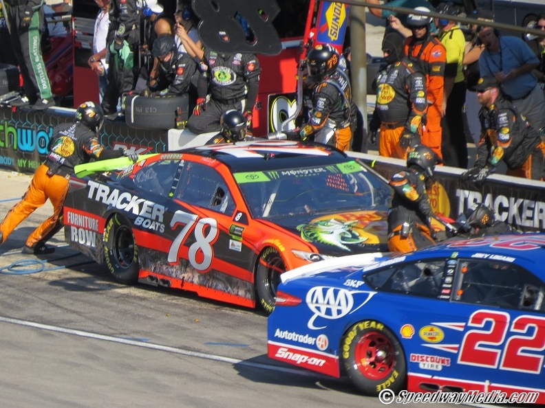 Truex Locks Into Title Race with Runner-up Finish at Texas