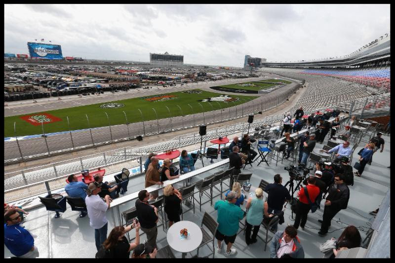 ANHEUSER-BUSCH LANDS NAMING RIGHTS FOR SPEEDWAY’S NEW, EXCLUSIVE RESTART BAR