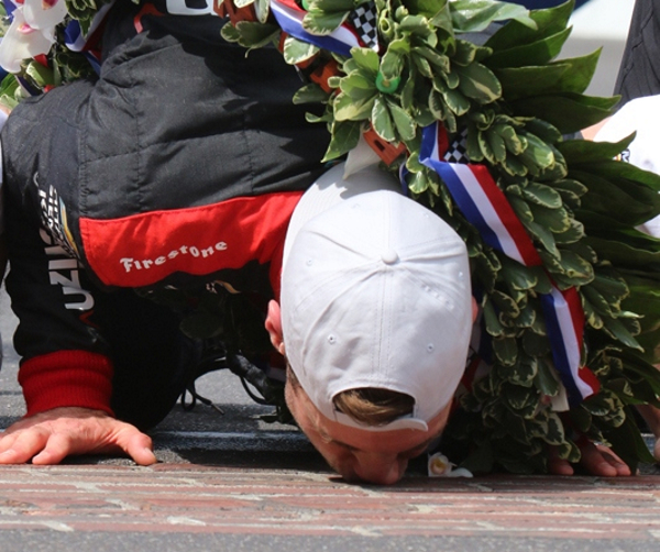 CHEVY INDYCAR AT INDIANAPOLIS 500: Will Power Wins Indy 500; Chevrolet Scores 1-2 Finish