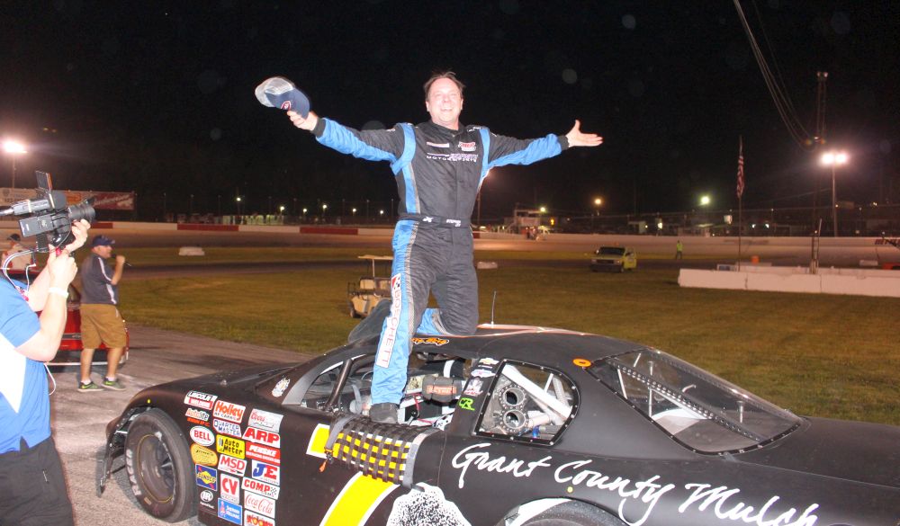 Stephen Cox Opens Super Cup South Title Chase This Weekend