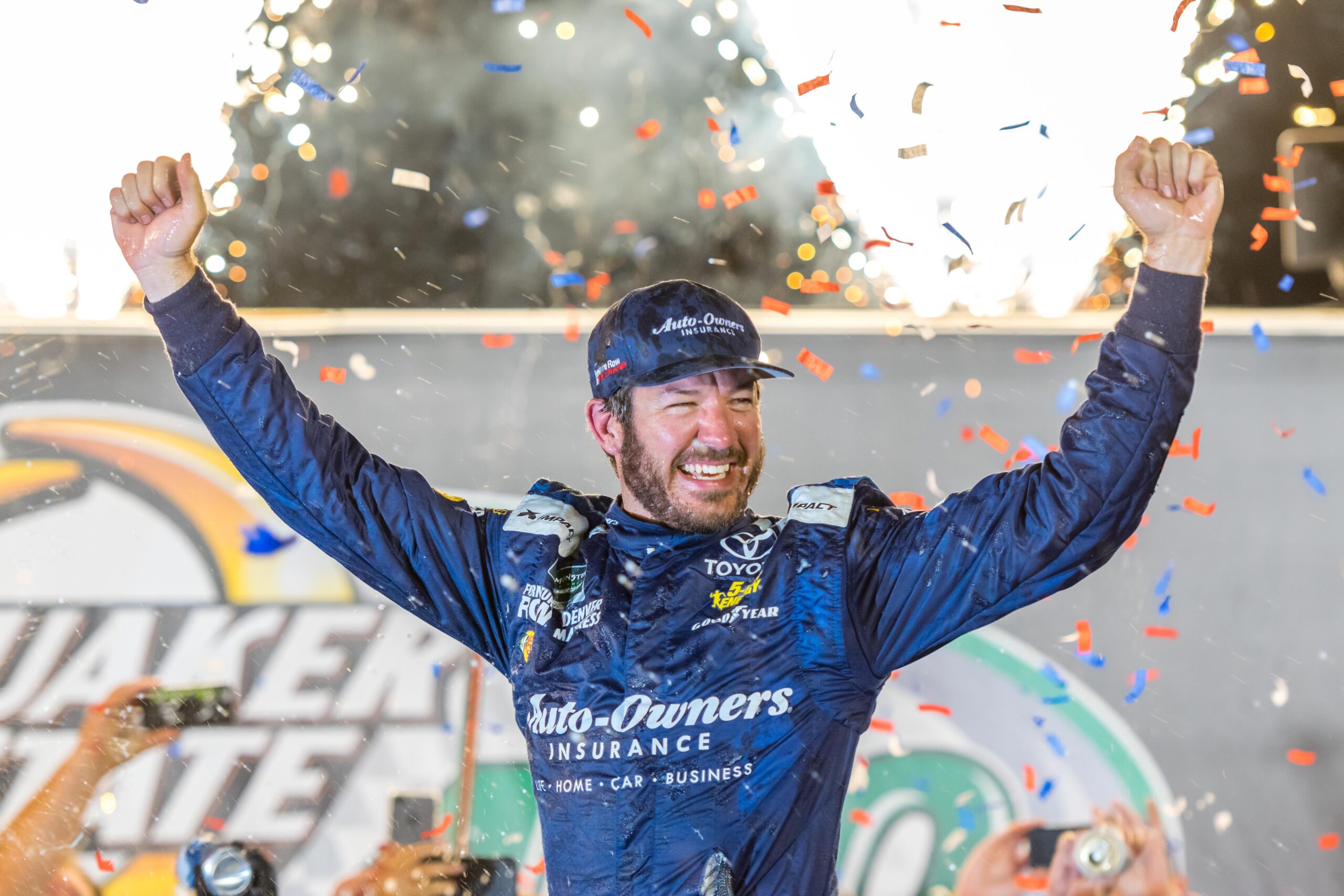 Truex Jr. captures his fourth win of the season at Kentucky