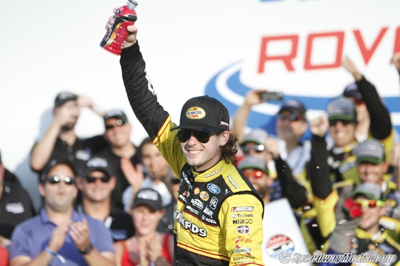 Blaney wins electrifying Inaugural Bank of America ROVAL 400 as Round of 16 concludes
