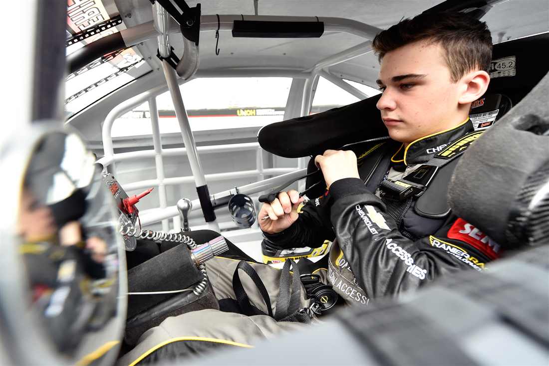 15-Year-Old Mayer Comes Into South Boston Speedway On A Roll With K&N East Points Lead