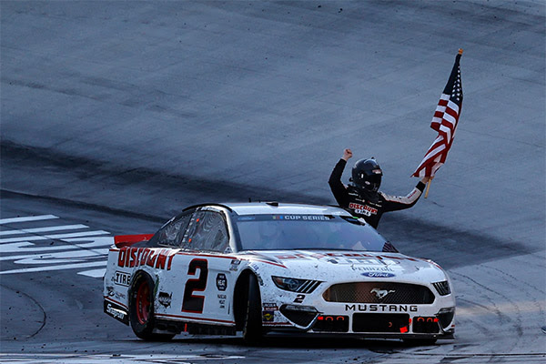 Keselowski Wins at Bristol with a Never-Give Up Effort