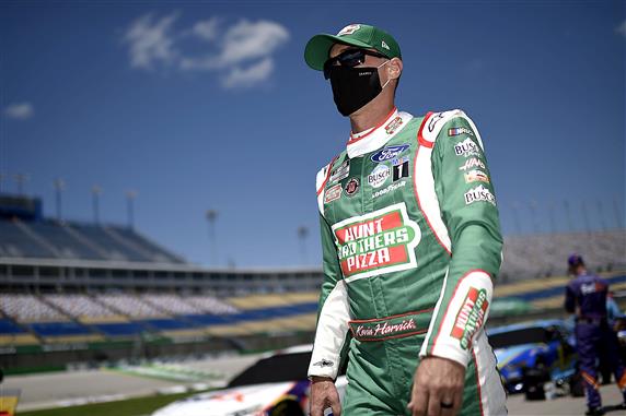 Harvick to start on pole at Kansas
