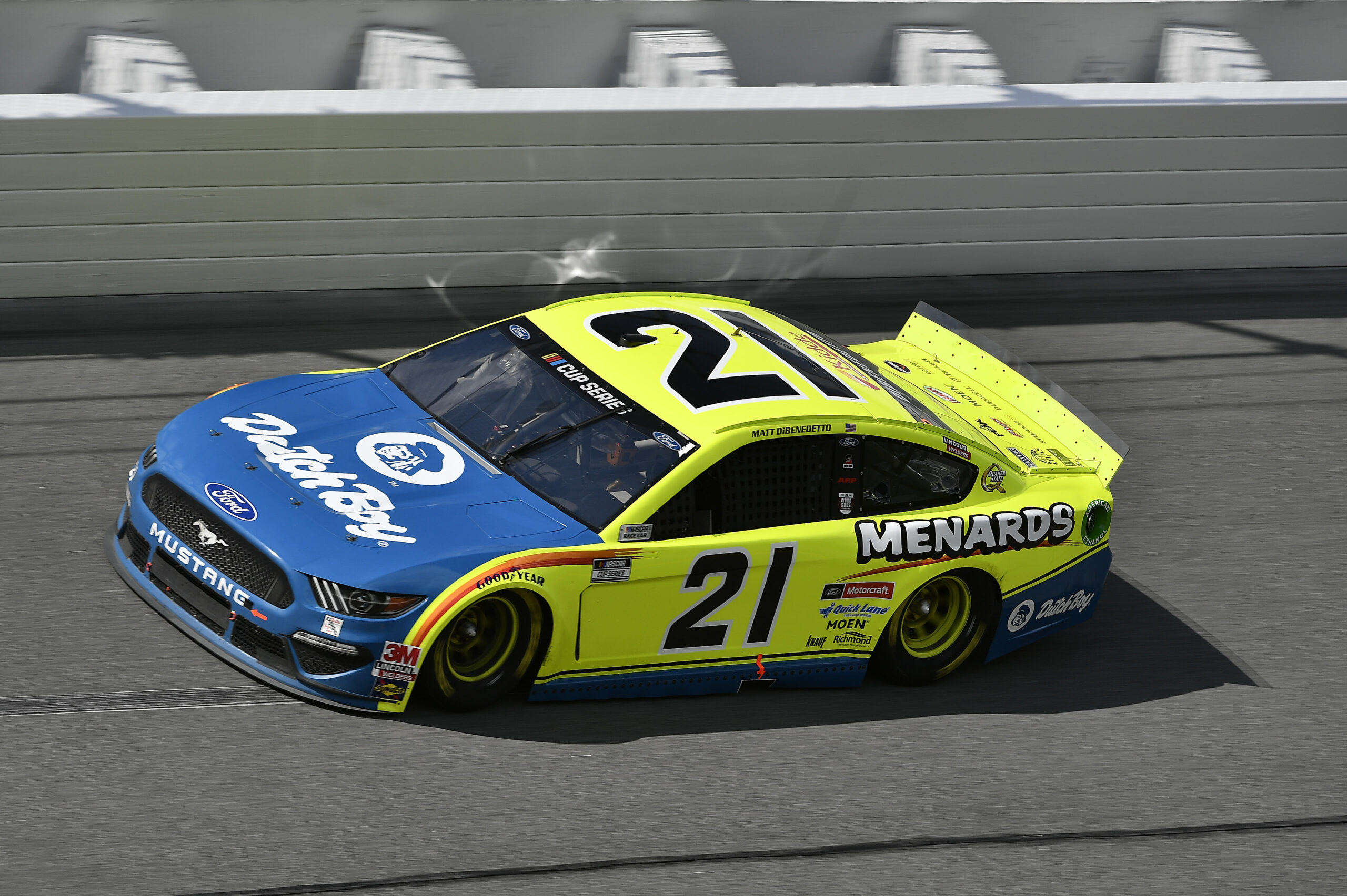 Playoff Spot at Stake for DiBenedetto and the Menards/Dutch Boy Mustang