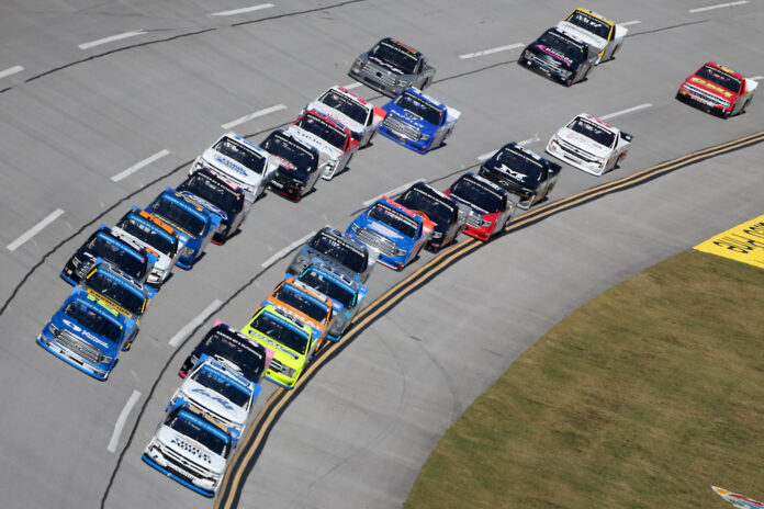 NASCAR Gander RV & Outdoors Truck Series Chevy Silverado 250