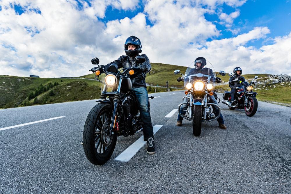 9 Tips for Riding Your Motorcycle on the Highway for the First Time