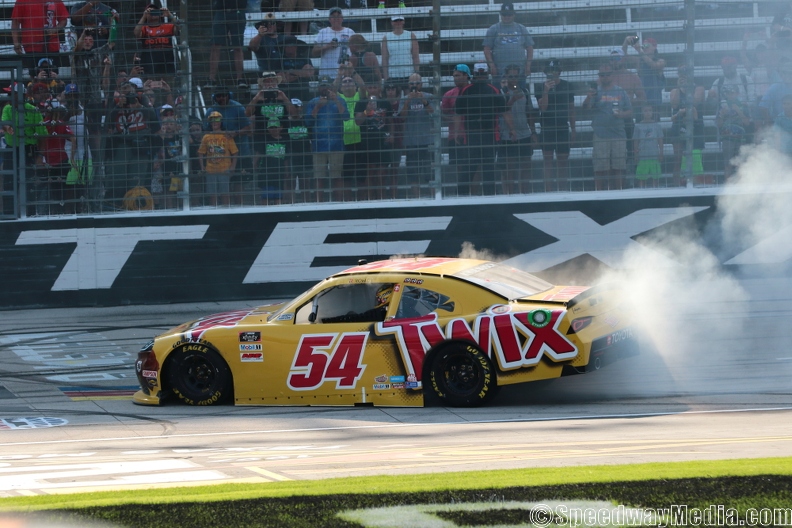 Kyle Busch wins in overtime at Texas, scores his 99th Xfinity Series victory
