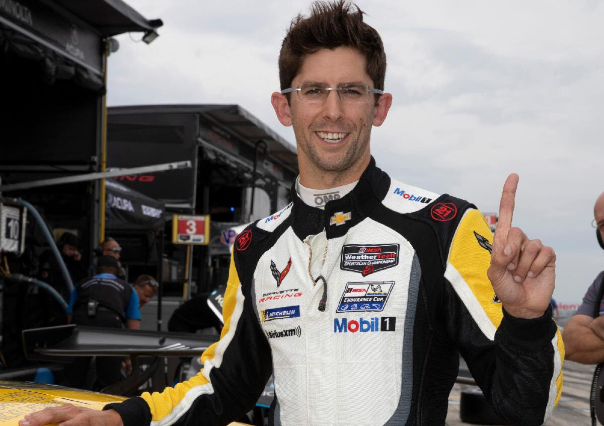 CORVETTE RACING AT WATKINS GLEN: Sprint Race Pole for Taylor