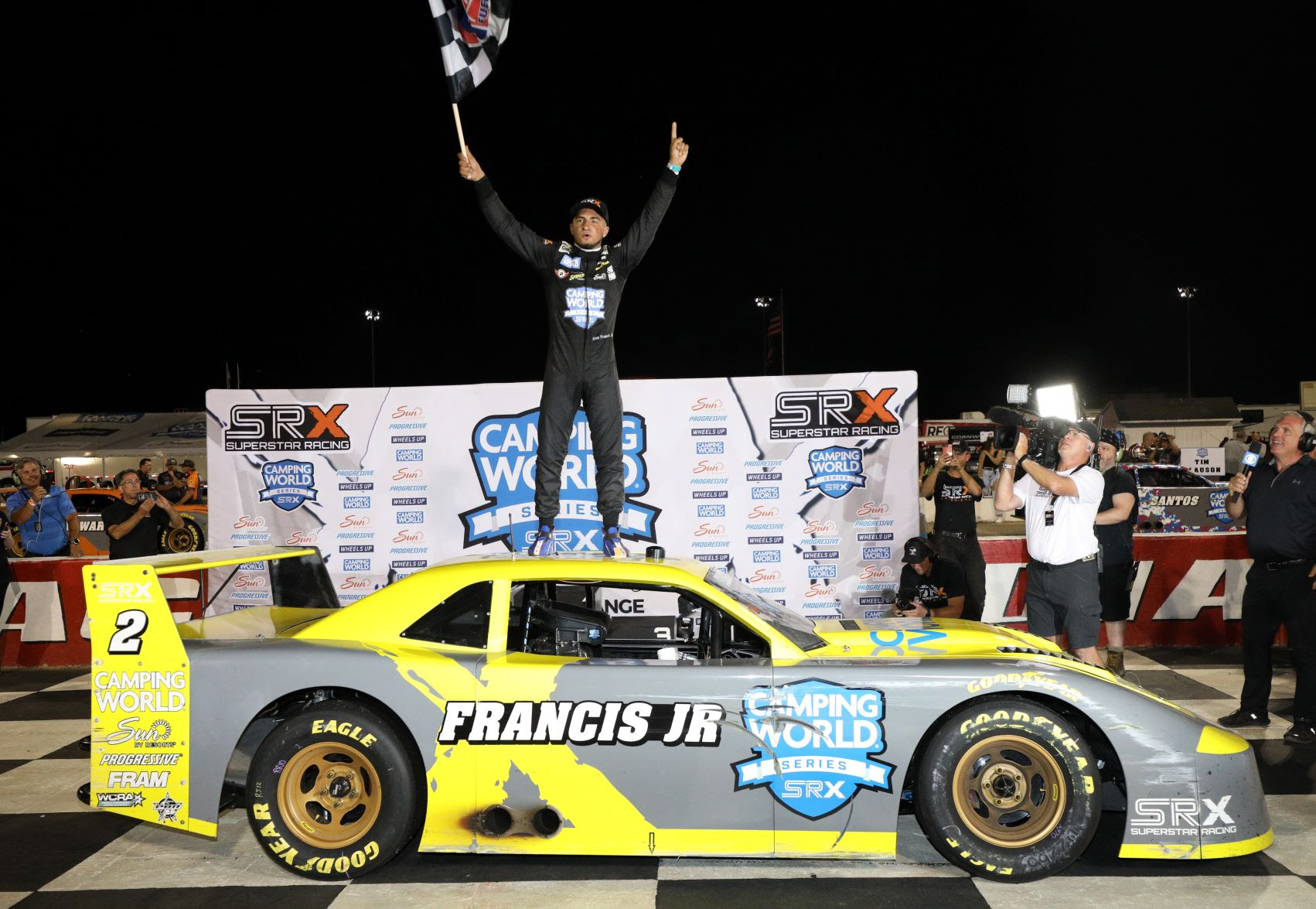 Ernie Francis Jr. fends off Labonte for SRX win at Lucas Oil Raceway