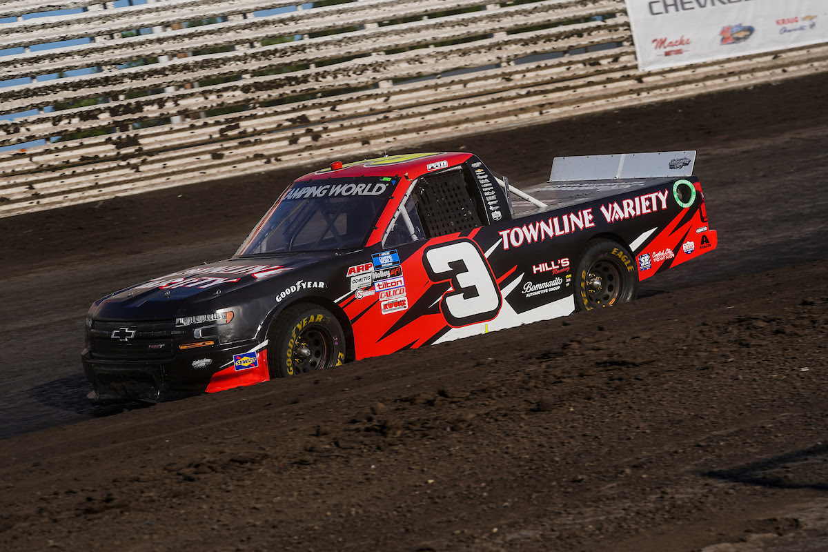 Jordan Anderson Racing NASCAR Camping World Truck Series Race Overview- Knoxville Raceway