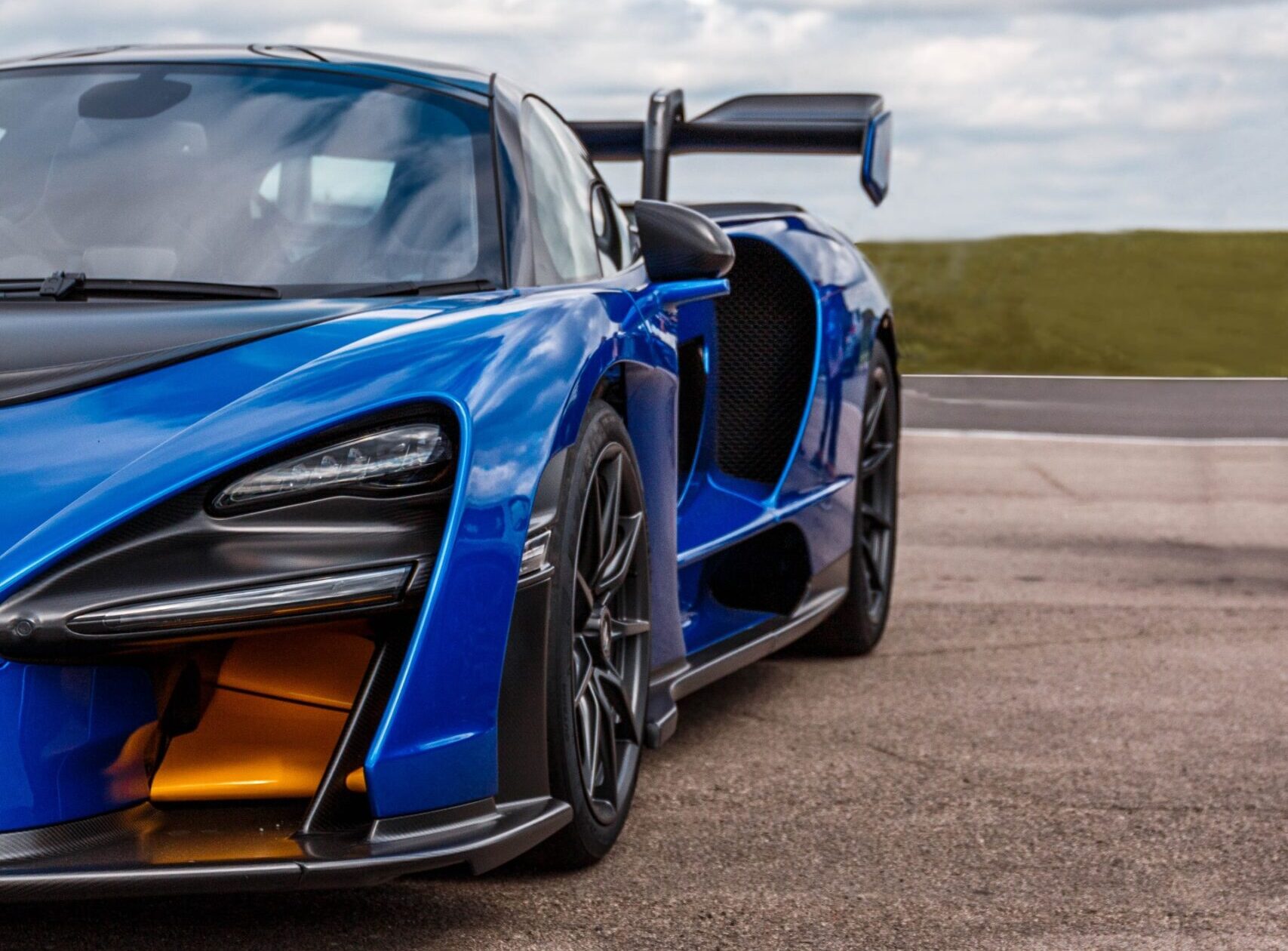 What You Need To Know About Restoring And Flipping Cars