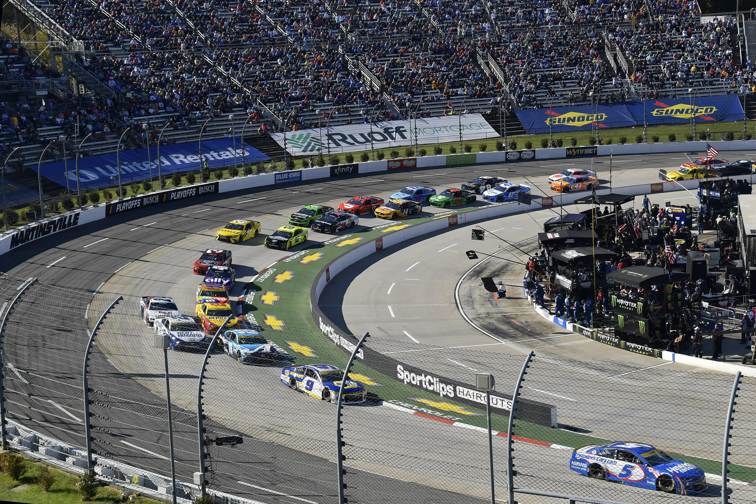 Alex Bowman wins at Martinsville