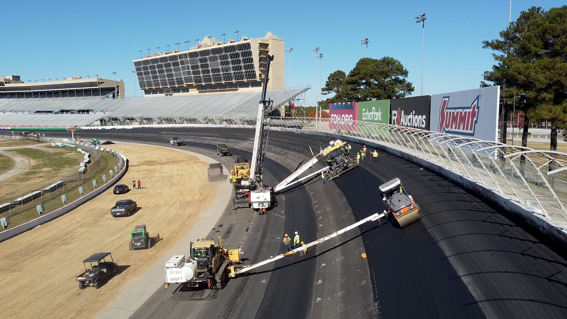 How Atlanta Motor Speedway’s new asphalt is made