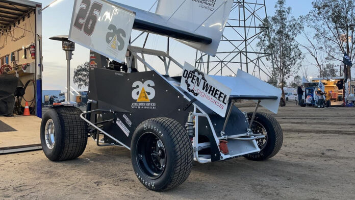 CHRIS CROWDER READY FOR INITIAL RUN IN CHILI BOWL MIDGET NATIONALS