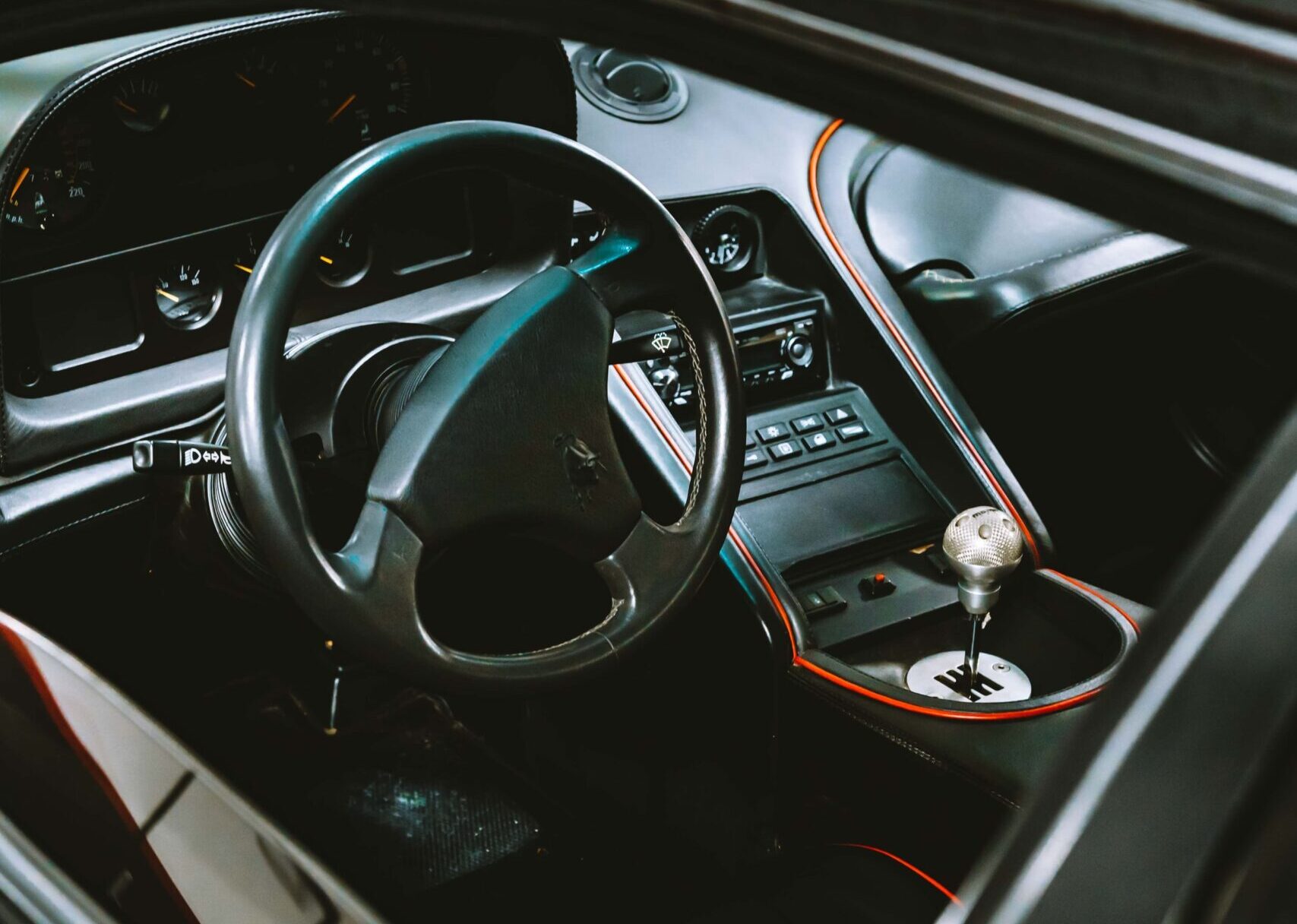 Should You Buy A Manual Car Or An Automatic Car?