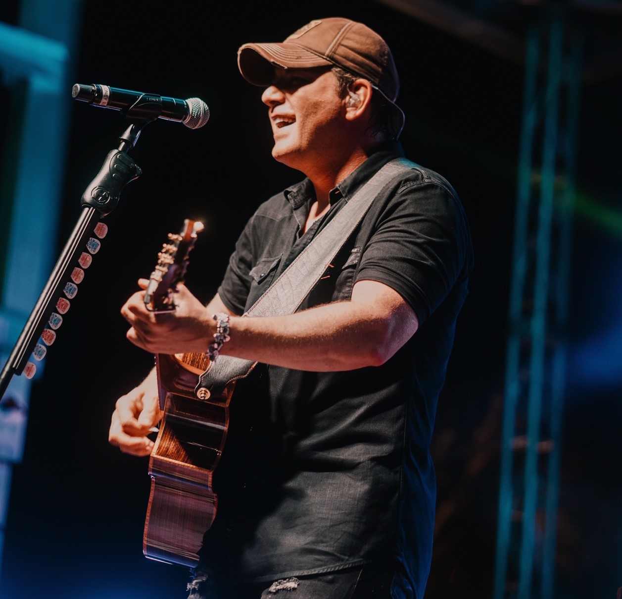 Tuesday Night Concert With Rodney Atkins Kicks off Speedweeks Presented By AdventHealth at Daytona International Speedway