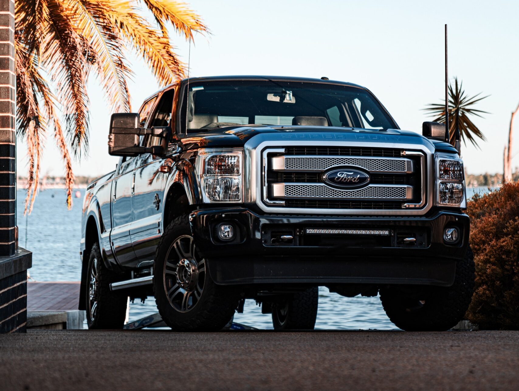 7 Reasons to Buy a New Truck This Year