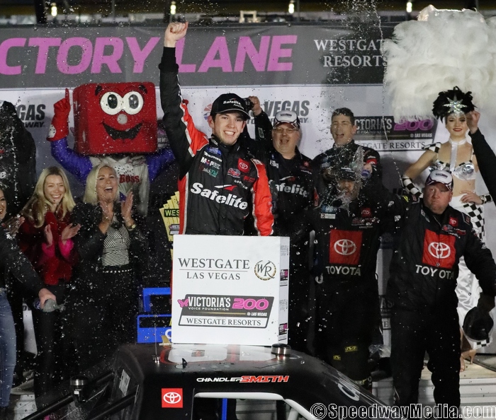 Chandler Smith claims a dramatic Truck Series victory at Las Vegas