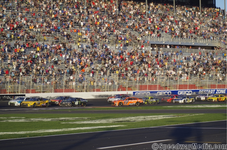 Top tips for betting on NASCAR