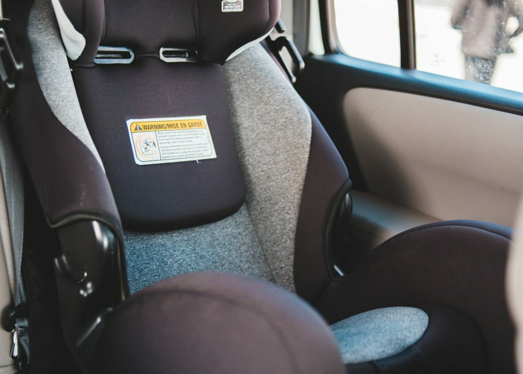 7 Things to Check When Buying a Baby Car Seat