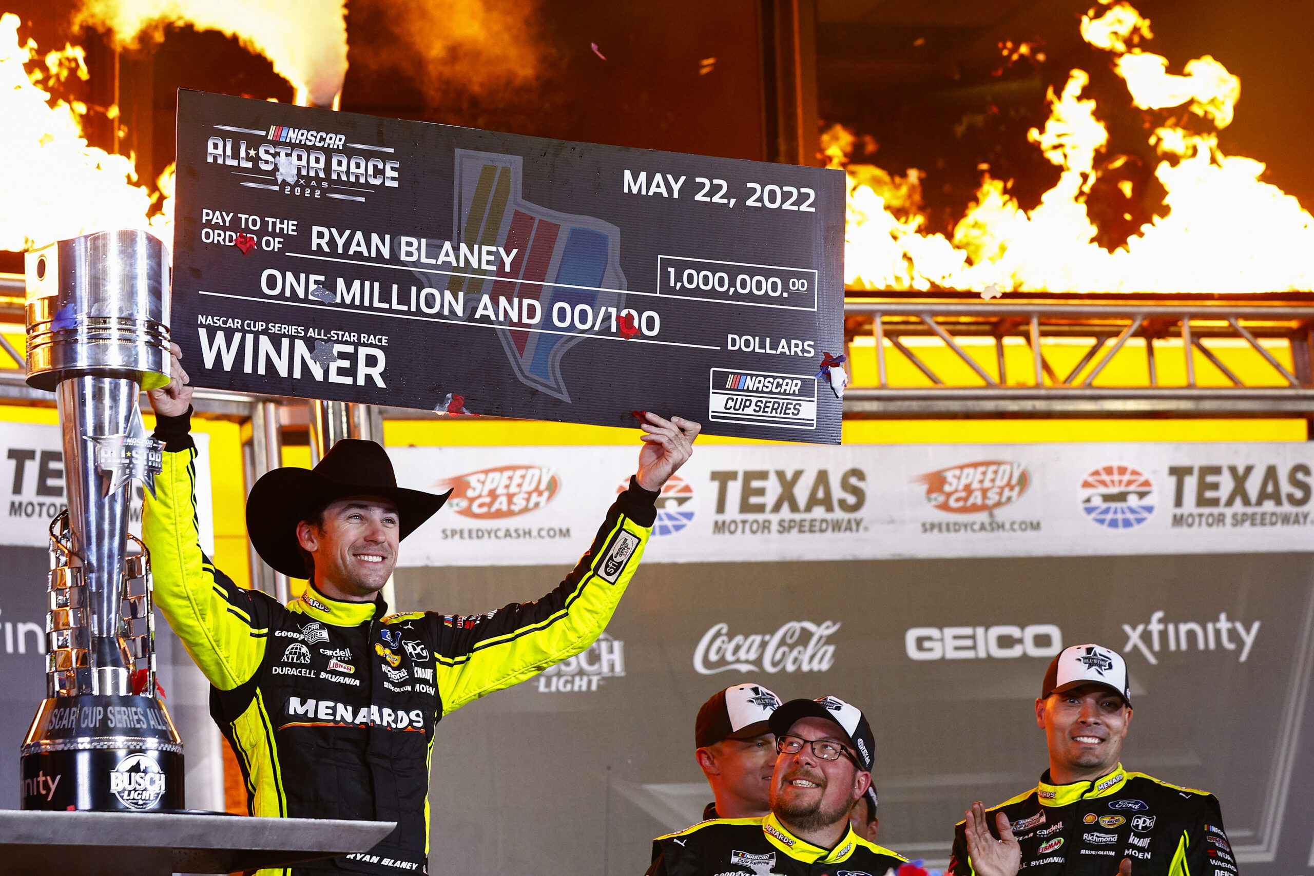 Blaney survives for first NASCAR All-Star Race victory at Texas