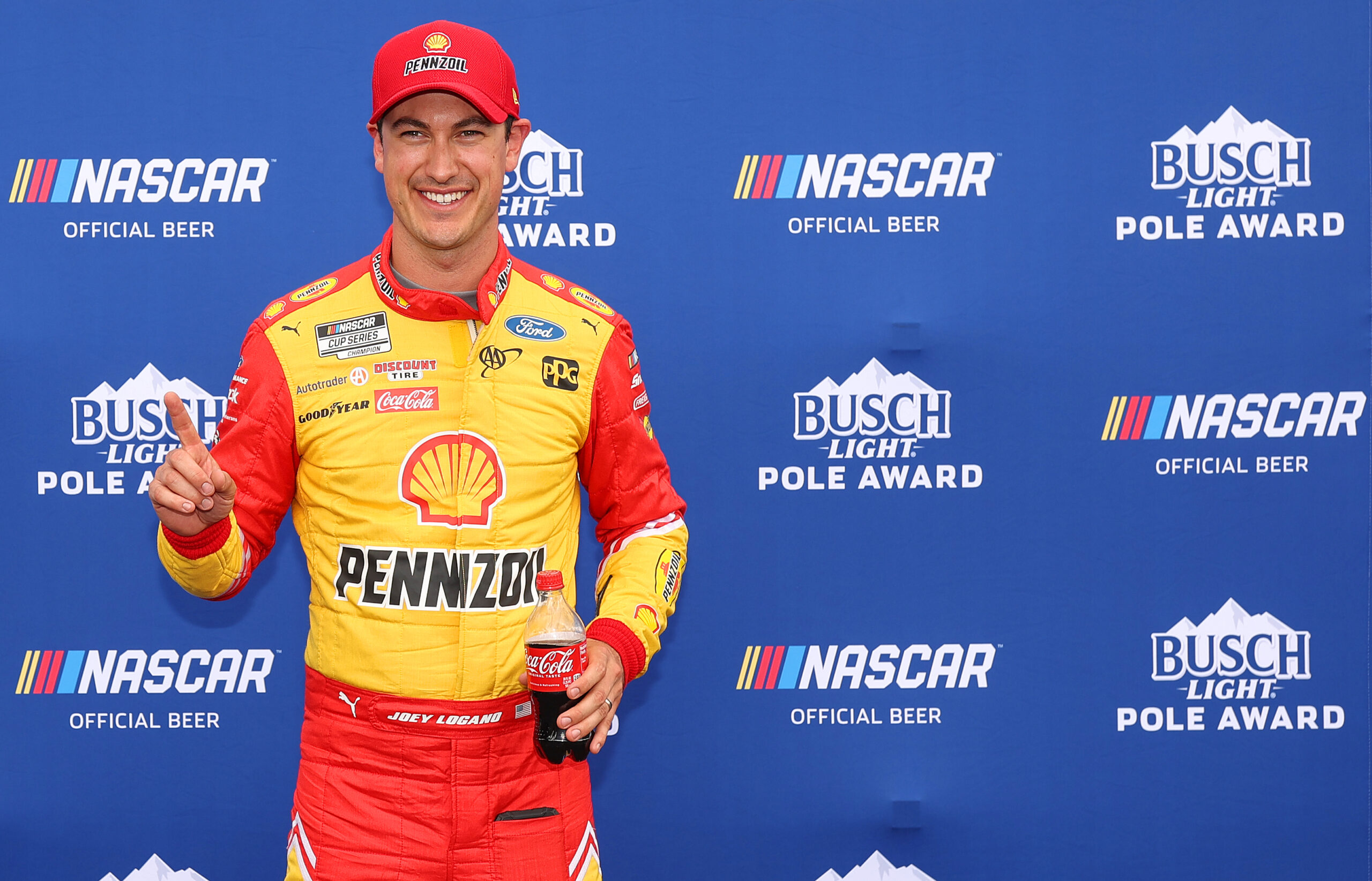 Joey Logano earns pole for Goodyear 400 at Darlington