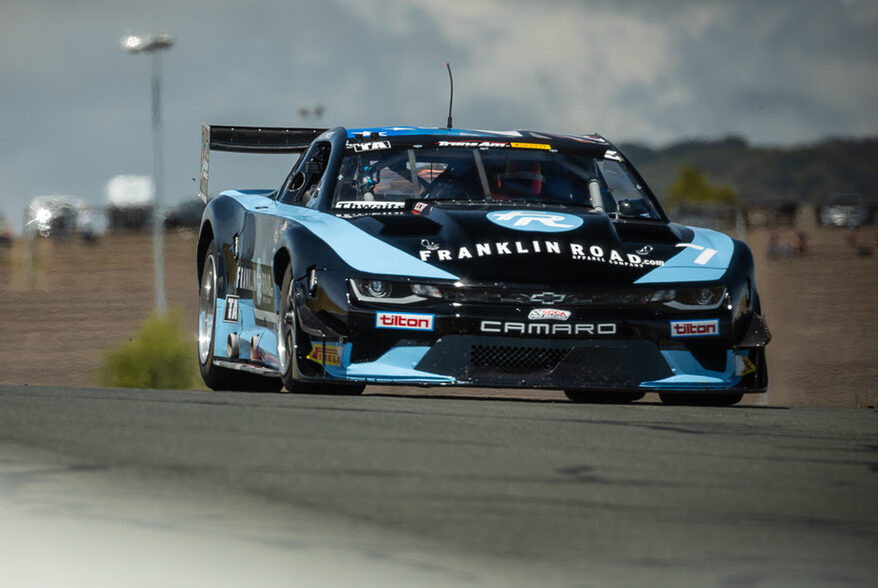 Thwaits and Pickett Duel in the Sun in Exciting Sonoma Showdown