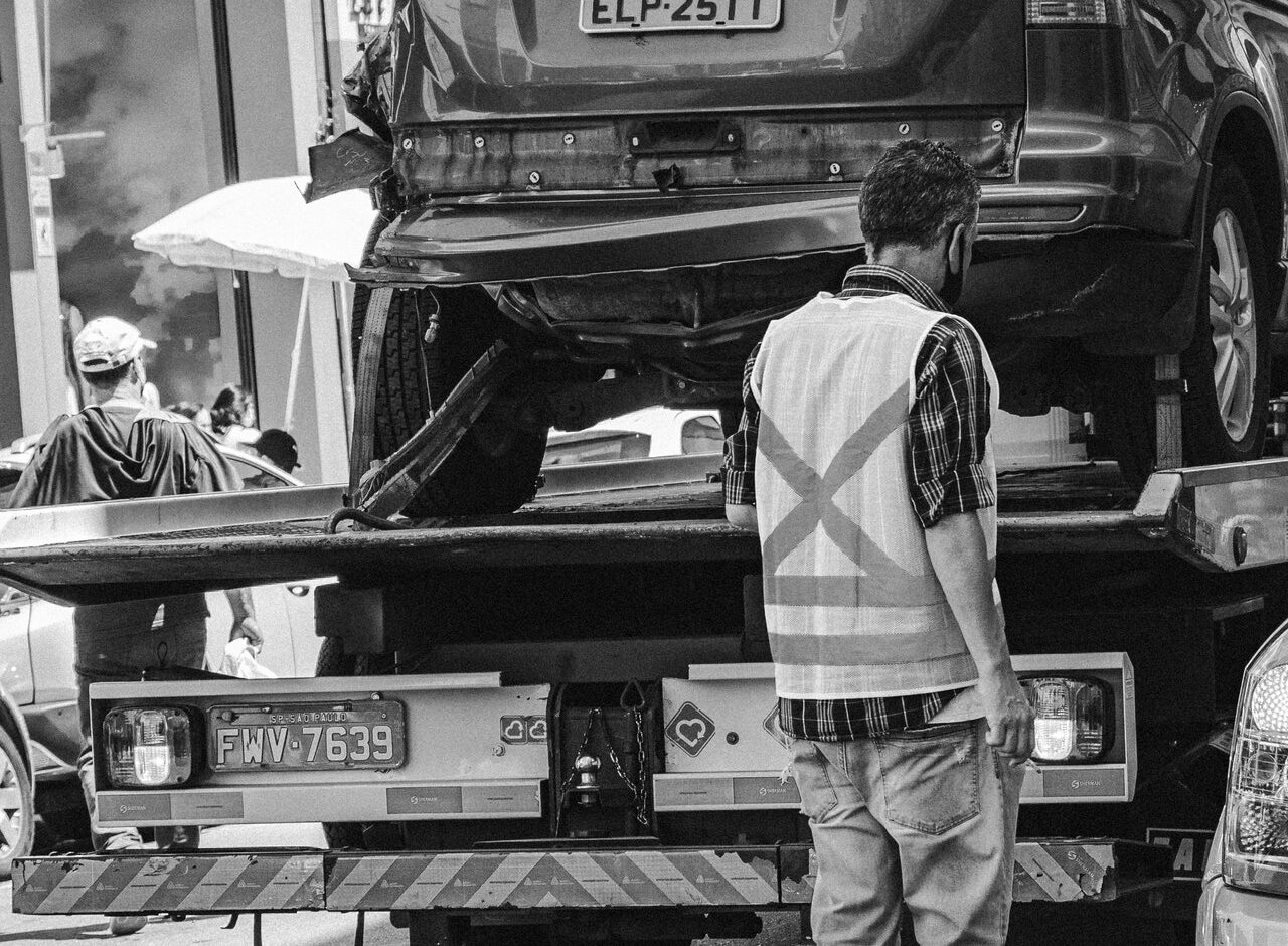 Why is going to a mobile truck restoration company vital?