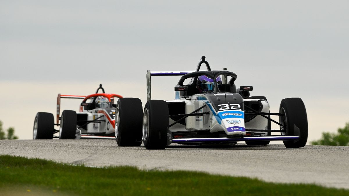 Weir and Kohlbecker Show Strong Race Runs at Road America