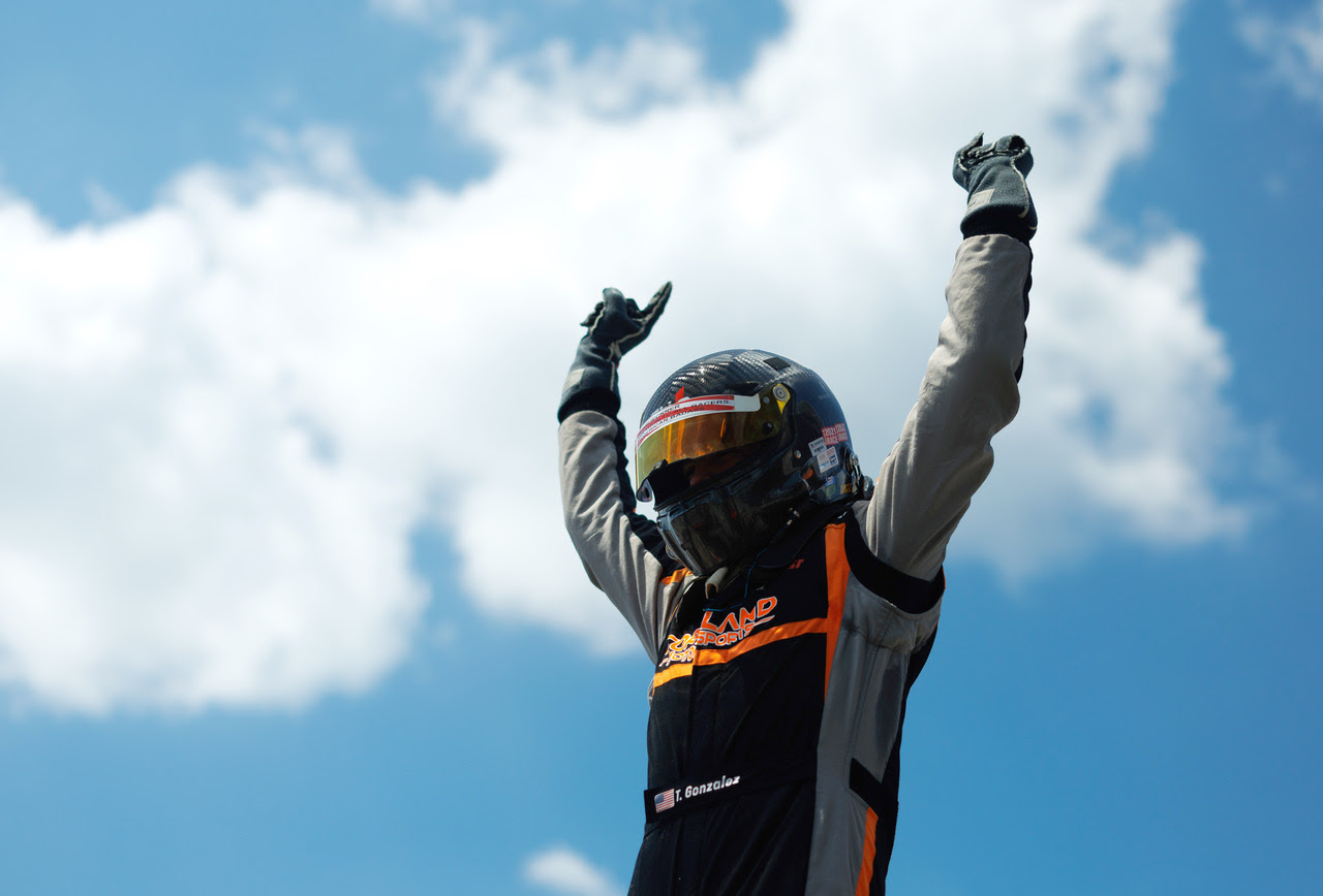 Gonzalez Victorious in Mazda MX-5 Cup Thriller at VIR
