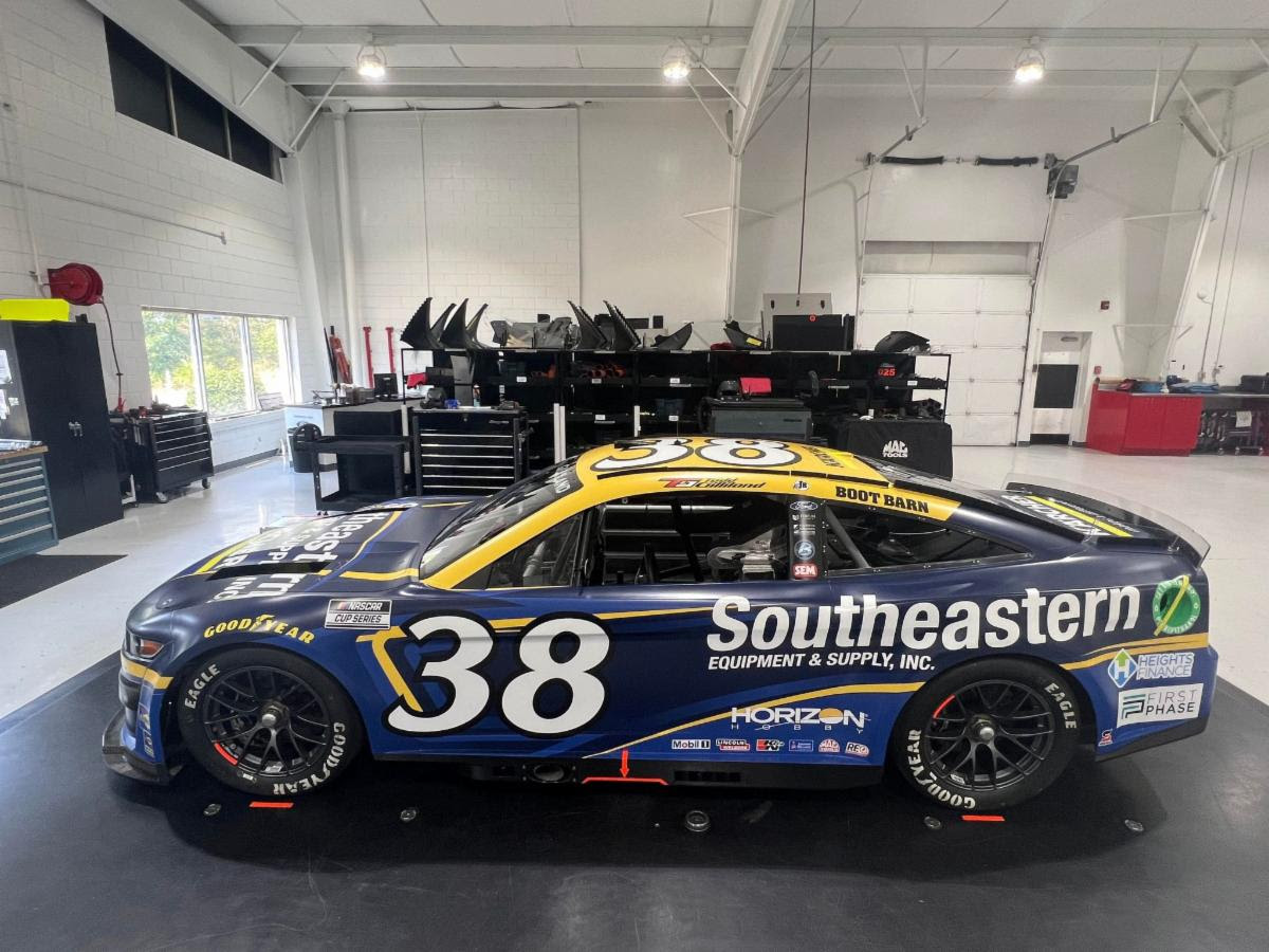 Southeastern Equipment and Supply Return to Front Row Motorsports